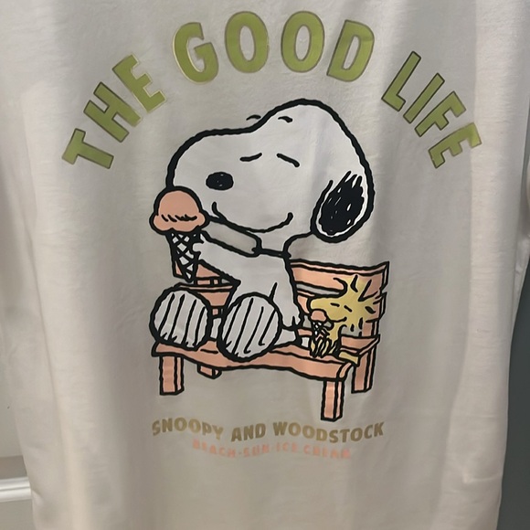 Snoopy T-shirt - Picture 3 of 4